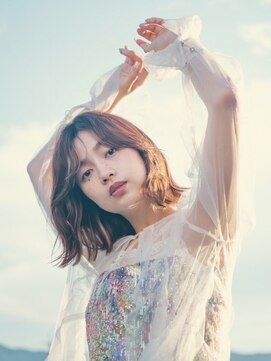 プラスイズム(PLUSISM) ミディアムヘア