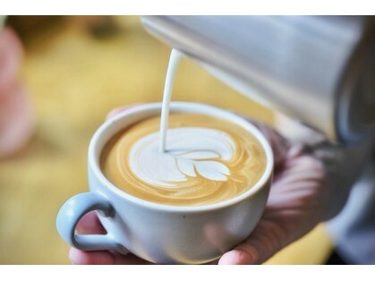 スタンド バイ ヘアー アンド コーヒー 恵比寿(STAND By HAIR ＆ Coffee)の写真