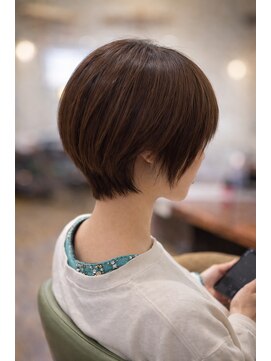フィッツヘアー 新発田店(Fits Hair) 丸みのあるショート