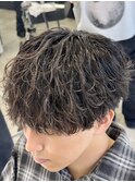 縦落ちツイストスパイラルパーマ