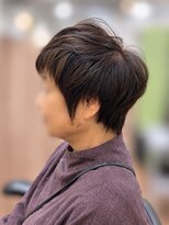 ヒビ(hibi)&nbsp;ふんわり立体感の大人ショート
