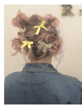 ヘアメイクアンドセットサロン リッコ(Hair make&set salon Ricco) Ricco　もこもこツインのお団子スタイル