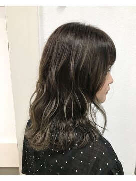 ジゼル(GiseL) 【GiseL】ダークグレーハイライト