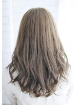 トランクイル サフリック(TRAN9UIL safric)&nbsp;20代・30代・40代　ゆるっとロング