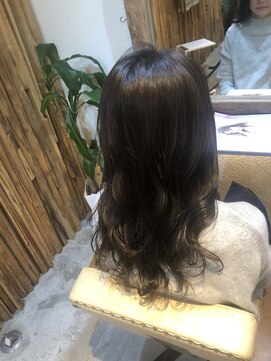 リゴッツ ドゥア プトゥリ(Regottz dua putri) マットグレージュ