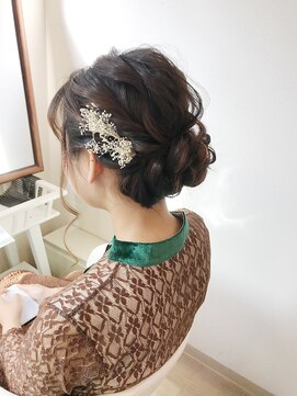 ロカット サロン(Roquat Salon) ロングシニヨンアレンジ【ヘアアレンジ 立川/立川南/八王子】