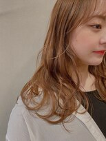 リジー(Litzy)&nbsp;“サイドバングで小顔効果“【椎葉】