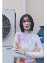 リュト(Lute)&nbsp;暗髪×レイヤーボブ