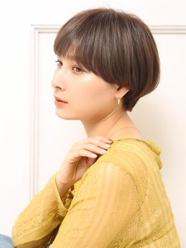 クラッチ 天王寺(CLUTCH) 横顔すっきりショートボブ