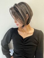 トルネード(TORNADO)&nbsp;外国人風ショートボブ 白髪ぼかし ハイライト グレージュ t63