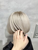 ロア 福岡天神本店(LORE)&nbsp;ホワイトブロンド◎natsu