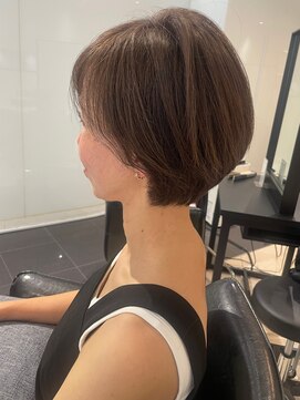 ラブクロムトーキョー オモテサンドウ(LOVECHROME OMOTESANDO) 【ショートヘア】　大人ガーリー　モードへア　チョコレート