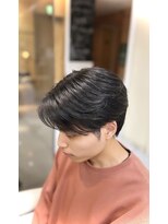 アッシュ 桜木町店(Ash)&nbsp;ニュアンスパーマセンターパートカルマパーマメンズカット横浜
