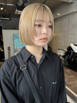 ソイリウム 下北沢(soi rium) レイヤーボブ_顔まわりレイヤー_ボブスタイル_切りっぱなしボブ