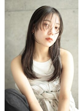 ファム(FAM) ストレート ウルフ レイヤーミディアム 縮毛矯正 代官山