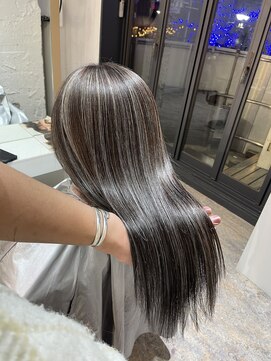 ブレンド 渋谷(BLend) マチルダボブ前髪ハイライトグレージュ