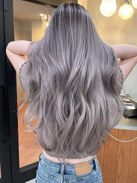 ウェイビーズ(WAVY'S) xブリーチ/イメチェン/ホワイトブロンド/外ハネボブ/美髪/