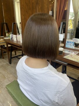 ピンキーウエスト 透明感ヘーゼルベージュ