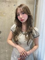 リリー(Lilley)&nbsp;ピンクブラウン×小顔レイヤー×韓国風巻き×髪質改善