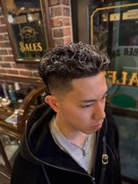 バレス 田町(BALES)&nbsp;ホワイトメッシュスキンフェード極道パーマ