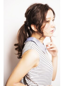 オリーブフォーヘアー(olive For hair) ☆外国人・ポニーアレンジ☆【olive for hair】03-6914-0898