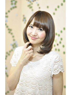 スクレ(sucree) 清潔感たっぷり☆艶ミディアム