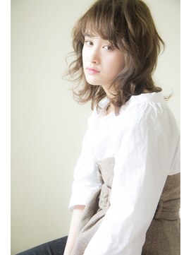 ガーランド (Garland) ［Garland/表参道］☆フェミニンレイヤーくびれスタイル☆