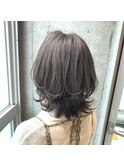 大人くびれミディ×ミルクティーベージュ