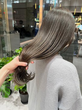 ガリカ 横浜(Gallica) 透明感オリーブベージュブリーチなしダブルカラー<横浜>