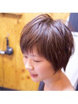 カミケン 方木田店(kamiken.)&nbsp;大人可愛い束感ショート小顔ひし形丸み【カミケン方木田店】