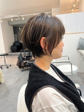 アルトル 池袋(altru) 丸みひし形ショート秋冬先取り大人可愛いショートボブ小顔大鷲