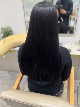 テラス アヴェダ 大丸心斎橋店(Terrace AVEDA) サラツヤ♪ロングヘア