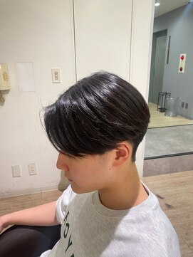 エクシア 川崎店(EXCIA) 曲がる縮毛矯正／センターパート