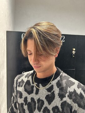 アース 金山店(HAIR&MAKE EARTH) 前下りセンターパート