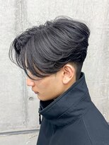 オーシャントーキョー ホワイト 原宿(OCEAN TOKYO WHITE)&nbsp;お客様スタイル前下がりセンターパートニュアンスパーマ黒髪