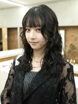 トゥコ(tuco)&nbsp;ロングパーマ　ミディアムレイヤー　スパイラルパーマ　ウェーブ