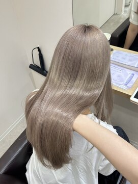 ユウル 横浜(juhl.) ヘーゼルベージュパールベージュミルクティーベージュ横浜横浜駅