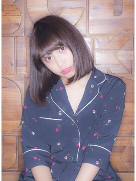 サロンドミルク 原宿(salon de MiLK) 【salon de MiLK原宿】大人かわいいミディアムクール