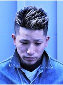 フェードカット七三無造作セミウエットツーブロックヘア