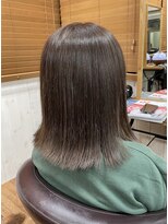 リリス(Ryllis)&nbsp;酸熱トリートメント　ブリーチ&縮毛矯正履歴あり