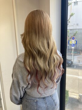 フツーロ 栄(FUTURO) ピンクインナー