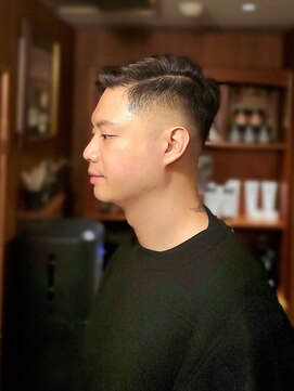 ダウバーバーショップ 表参道(DAU BARBER SHOP) メンズフェードスタイル