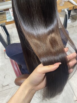 ネオリーブルカ 御茶ノ水店(Neolive Luca) 髪質改善ニーナトリートメント