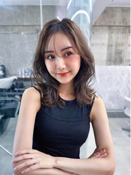 フィヴェント(Fivent) 愛されふんわりこなれミディ☆表参道髪質改善レイヤーカット