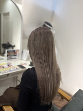 アークス(Ark'ss) ホワイトシルキーベージュ