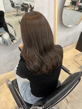 アマーク(a mark) 【住野 桃香】◇水素カラー◇ オリーブベージュ