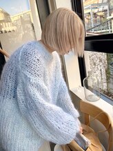 パークホワイト 代官山(PARK White) くびれヘアゆるふわパーマボブ明るめミルクティーベージュ
