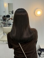 ニュイアン(nuian)&nbsp;olive greige