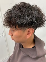 当店が得意とする《波巻きスパイラルパーマ》と《ツイストスパイラルパーマ》そのデザインをご紹介＊