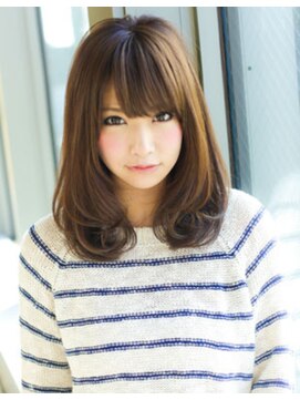 アフロート ディル(AFLOAT D'L) 《AFLOATディル裕二朗》小顔に似合わせボリュームAラインカット